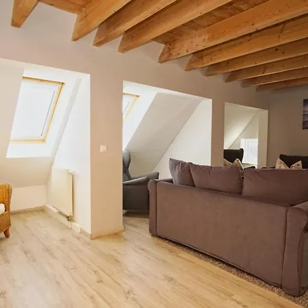 Ruhig Und Idyllische Lage, Strandnah, Gratis Nutzung Vom Ahoi Erlebnisbad Und Sauna In Sellin- Gutshaus Silvitz 04 Apartment *