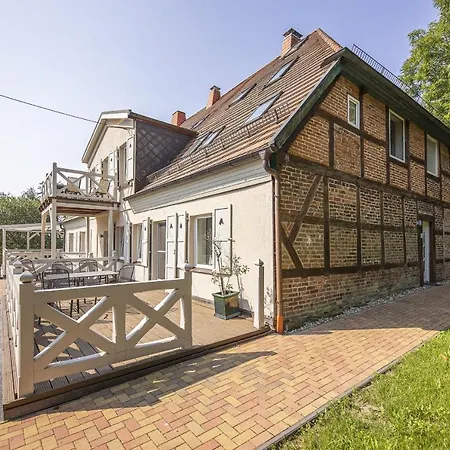 Ruhig Und Idyllische Lage, Strandnah, Gratis Nutzung Vom Ahoi Erlebnisbad Und Sauna In Sellin- Gutshaus Silvitz 04 * Bergen Auf Rugen