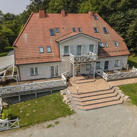 Ruhig Und Idyllische Lage, Strandnah, Gratis Nutzung Vom Ahoi Erlebnisbad Und Sauna In Sellin- Gutshaus Silvitz 04 Apartment