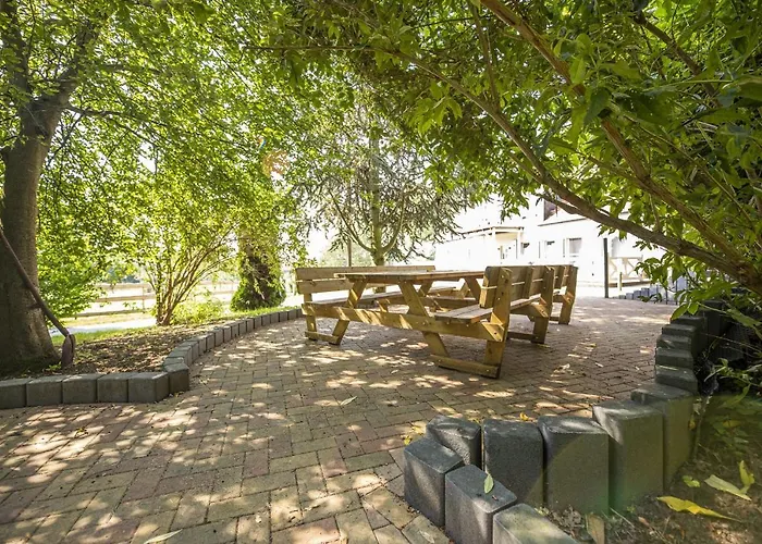 Appartamento Ruhig Und Idyllische Lage, Strandnah, Gratis Nutzung Vom Ahoi Erlebnisbad Und Sauna In Sellin- Gutshaus Silvitz 04 *